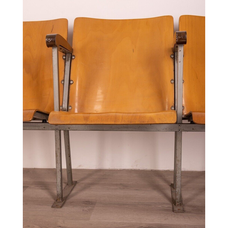 Ensemble de 4 chaises de cinéma vintage en métal et bois, Italie 1960