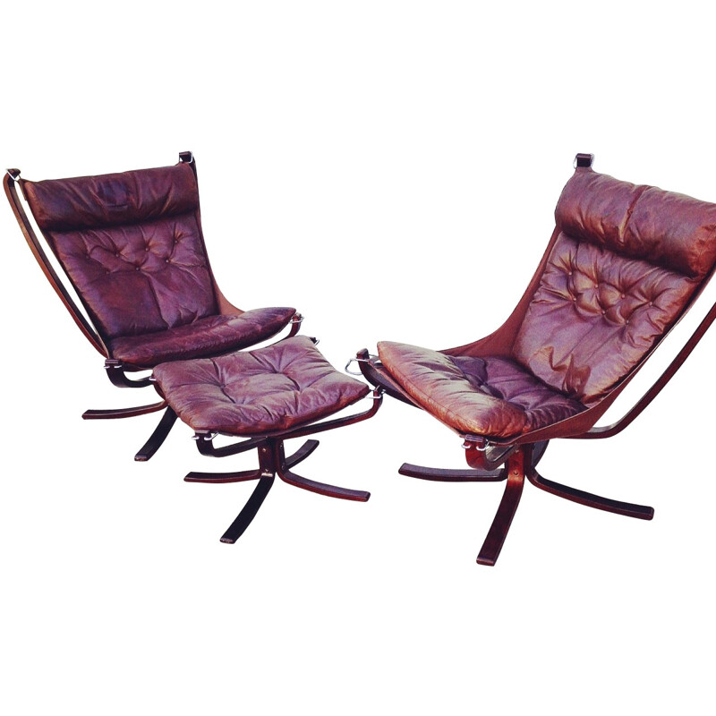 Pair of "Falcon" armchairs and ottoman, Sigur RESSELL - 1960s