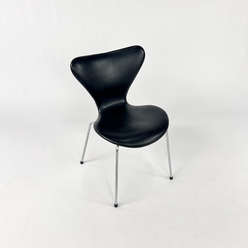 Vintage butterfly chair by Arne Jacobsen for Fritz Hansen, 1965