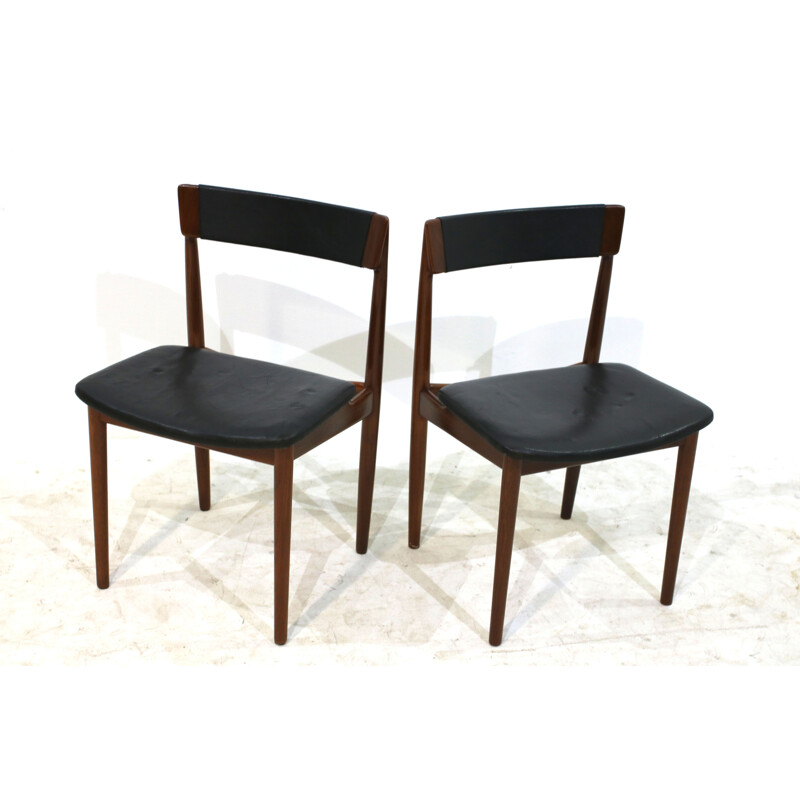 Pair of chairs by Henry Rosengren Hansen for Brande Møbelindustri - 1960s