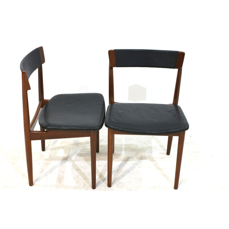 Pair of chairs by Henry Rosengren Hansen for Brande Møbelindustri - 1960s