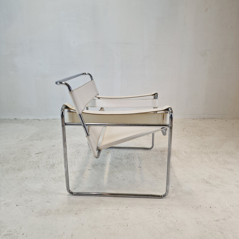 Vintage Wassily leather armchair by Marcel Breuer, Italy 1980