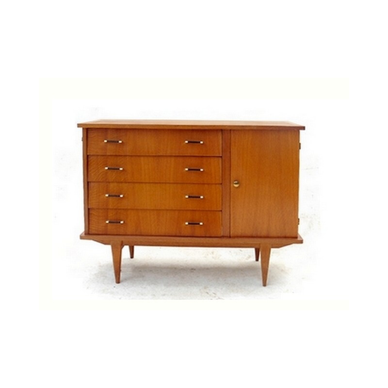 Light wooded chest of drawers with rounded corners- 1950s