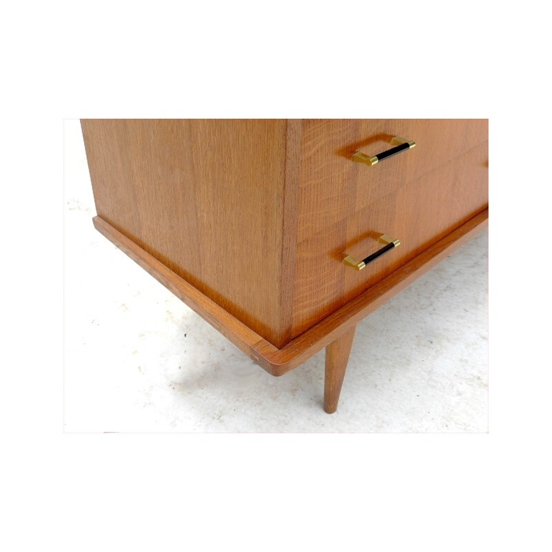 Light wooded chest of drawers with rounded corners- 1950s