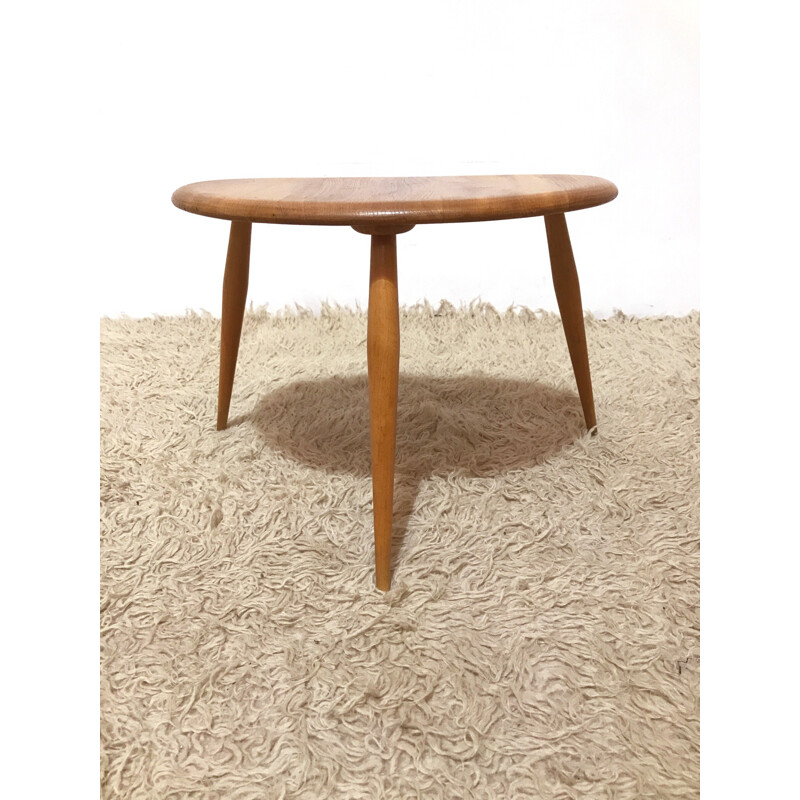 Table galet par  Luciano Ercolani pour Ercol - 1960