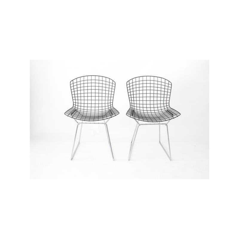 Pair of wire chairs by Harry Bertoia for Knoll International - 1970s