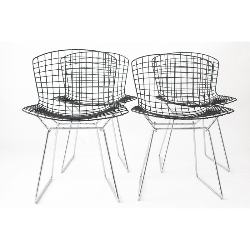 Set of 4 Wire Chair by Harry Bertoia, Knoll International - 1970s