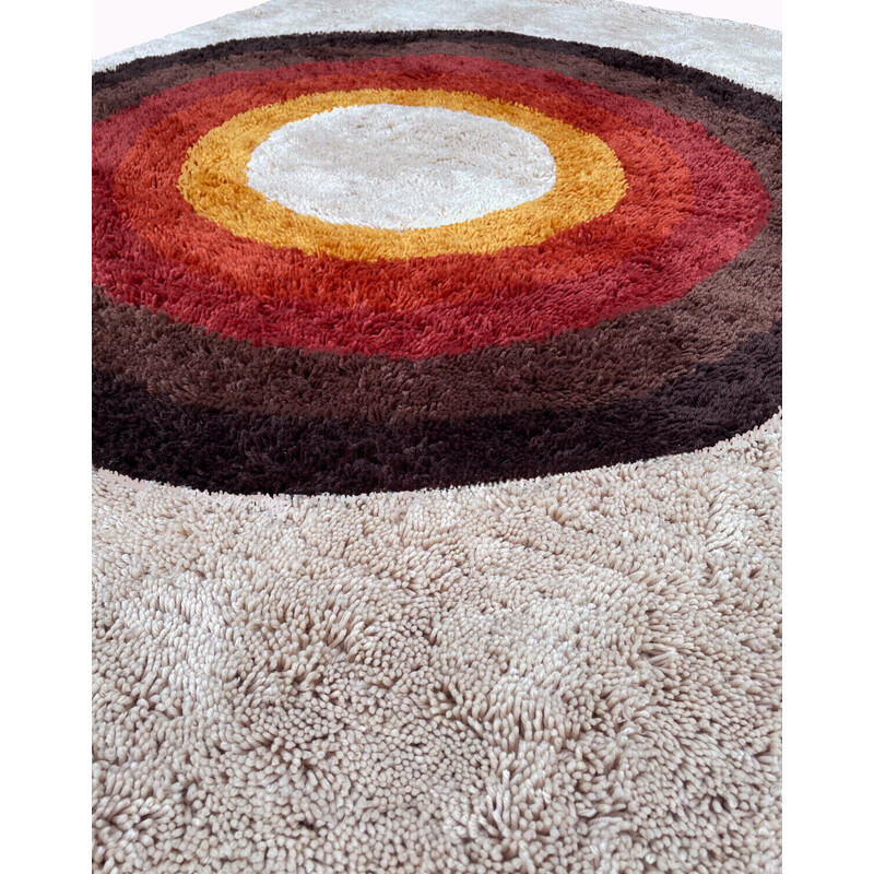 Vintage rug "Bulls eye" yellow-brown