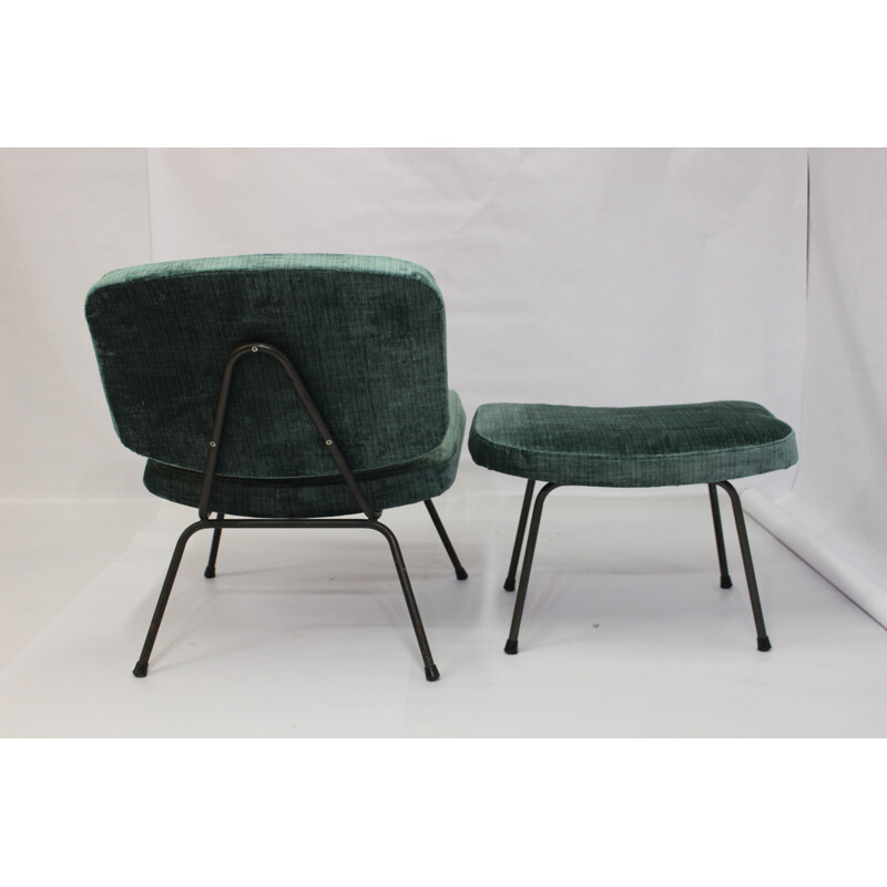 CM 190 model low chair and its ottoman by Pierre Paulin for Thonet - 1950s