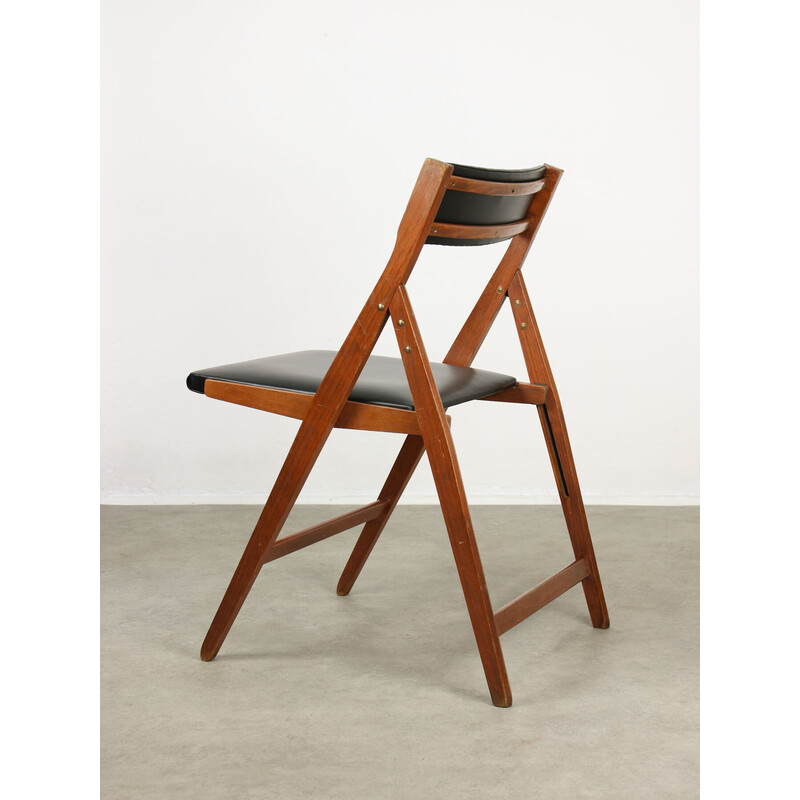 Vintage Eden leather folding chair by Gio Ponti