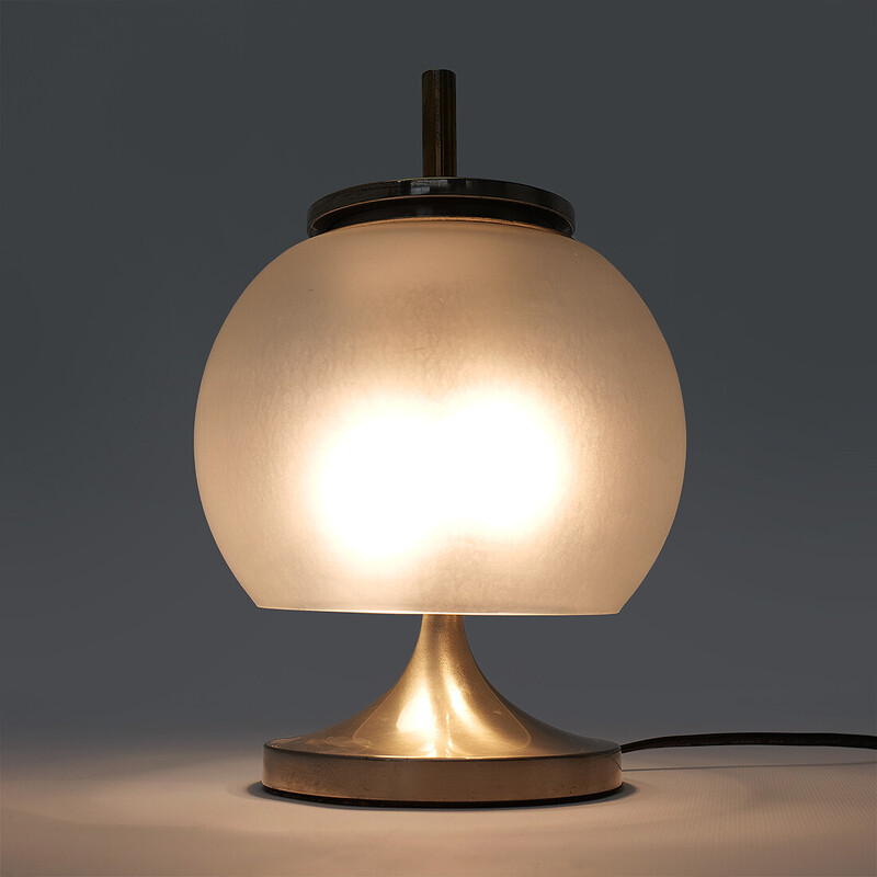 Lampe de table vintage "Chi" en laiton et verre par Emma Gismondi pour Artemide, Italie 1960