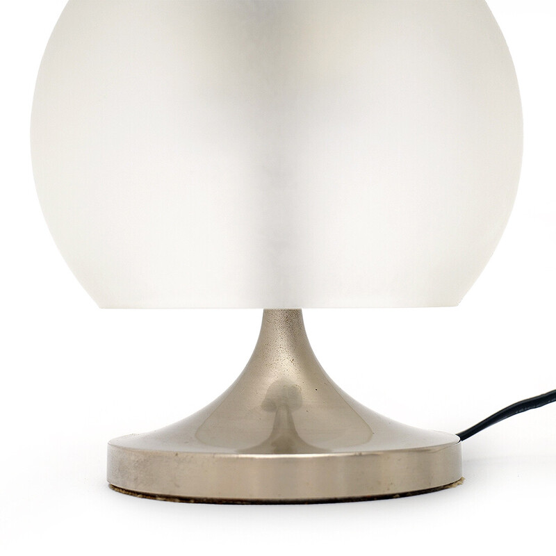 Vintage "Chi" table lamp in brass and glass by Emma Gismondi for Artemide, Italy 1960