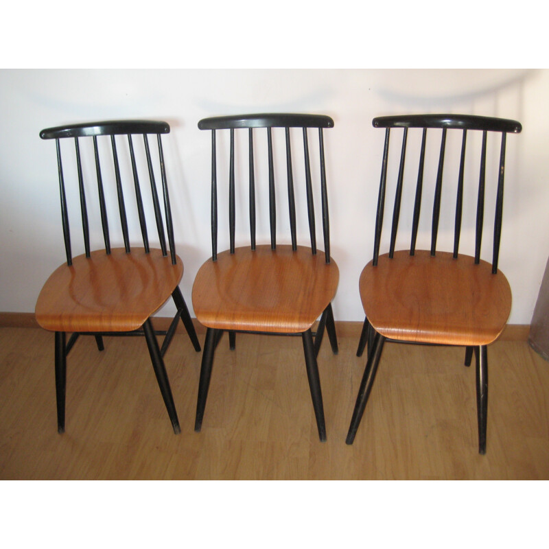 5 chaises noires en teck et hêtre "Fanett" de Ilmari Tapiovaara- 1960