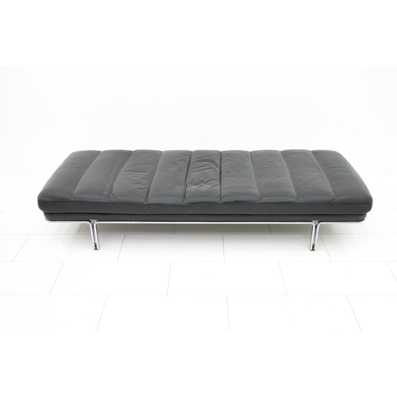 Canapé-lit en cuir noir par Horst Brüning pour Kill International - 1960