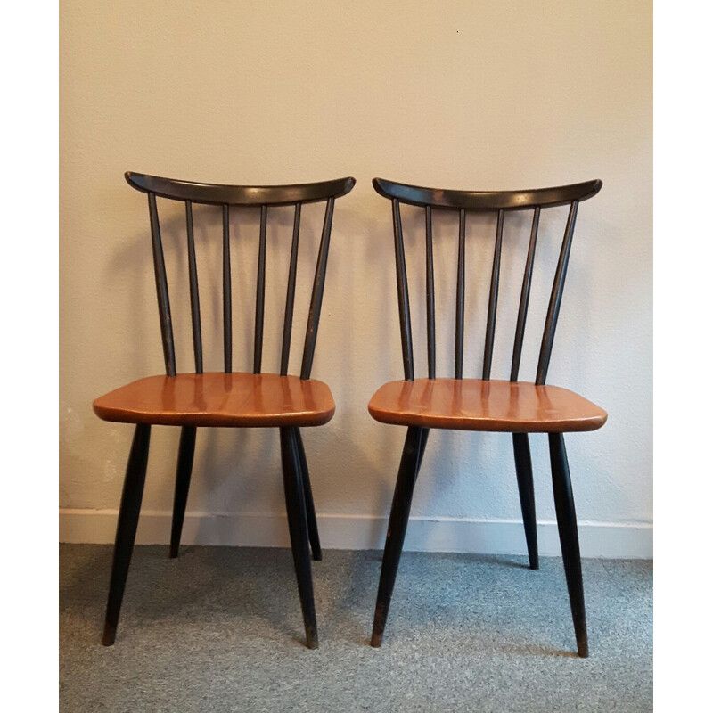 Pair of scandinavian chairs with bars - 1960s