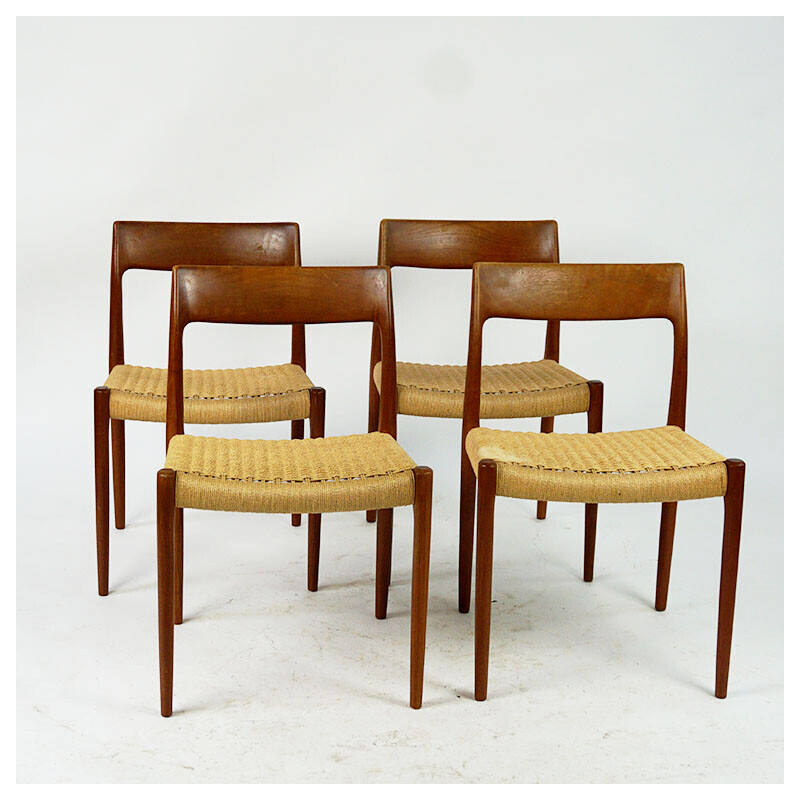 Conjunto de 4 cadeiras de teca vintage de Niels Otto Møller para Jl Møllers, Dinamarca 1958