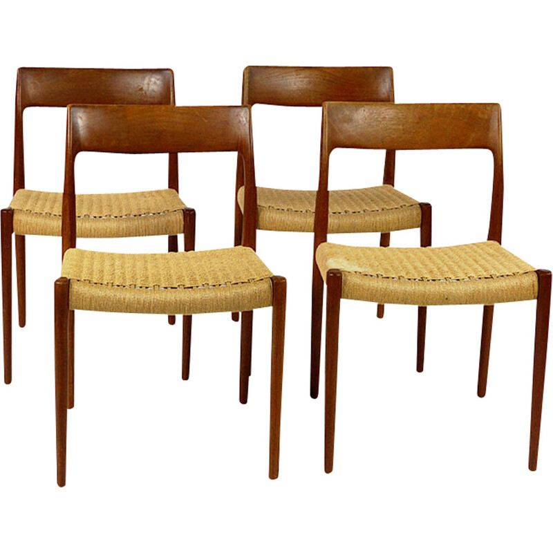Lot de 4 chaises vintage en teck par Niels Otto Møller pour JL Møllers, Danemark 1958