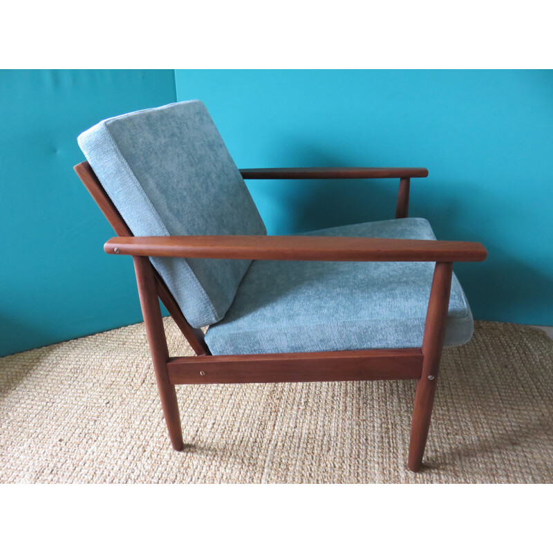 Paire de fauteuils danois en teck et velours bleu - 1960