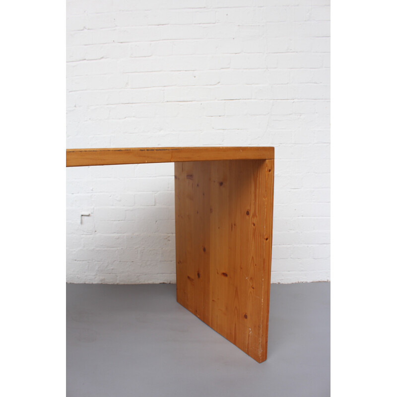 Desk in pinewood by Ate van Apeldoorn for Houtwerk Hattem, Holland - 1960s