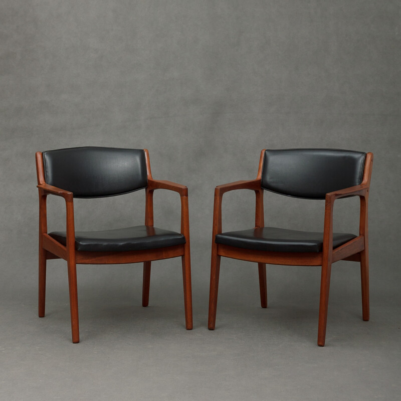 Paire de chaises en teck d'Eric Buch pour Orum - 1960