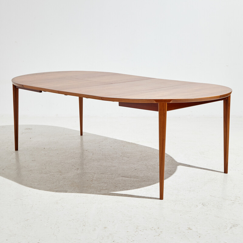 Vintage teak table by Henry Rosengren Hansen for Brande Møbelindustri, 1960