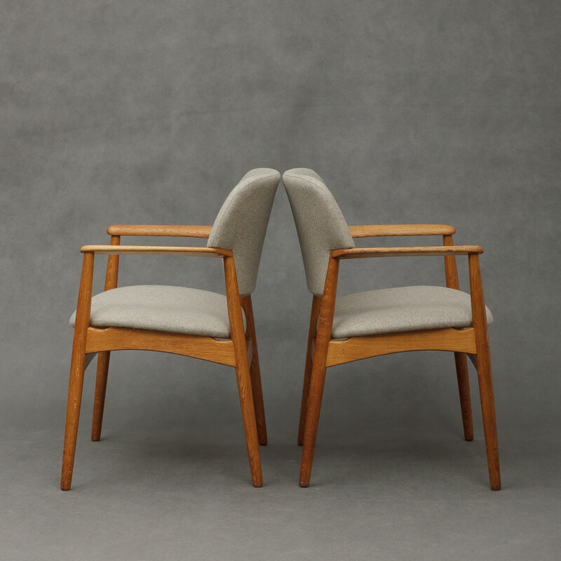 Pair of oakwood chairs by A. B. Madsen and E. Larsen - 1950s