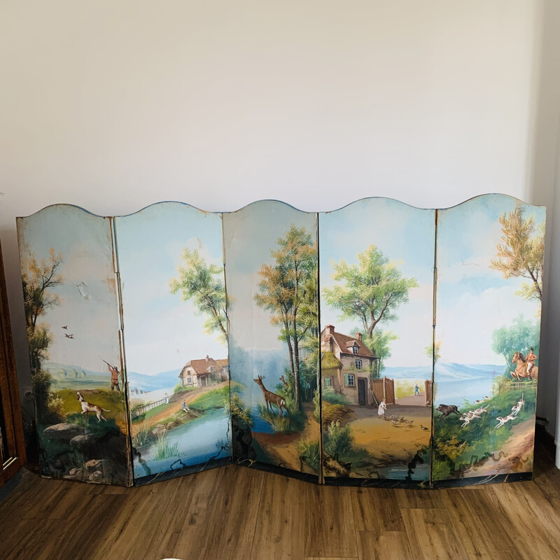 Vintage screen in painted canvas