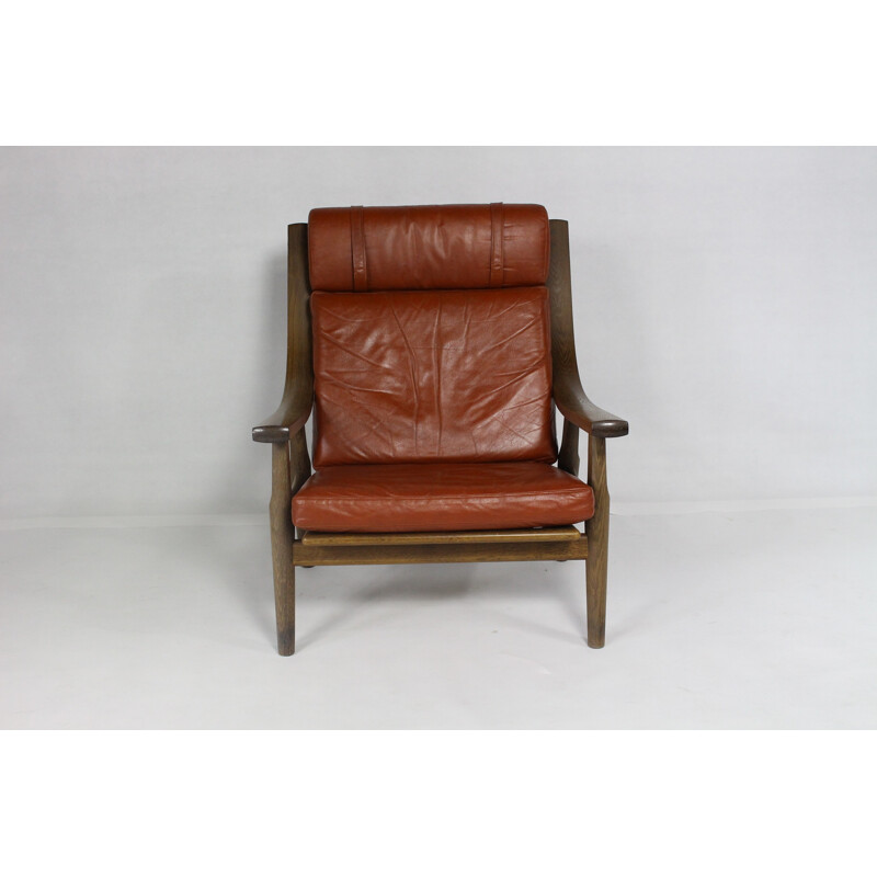 Brown leather easy chair by Hans J. Wegner for Getama - 1970s