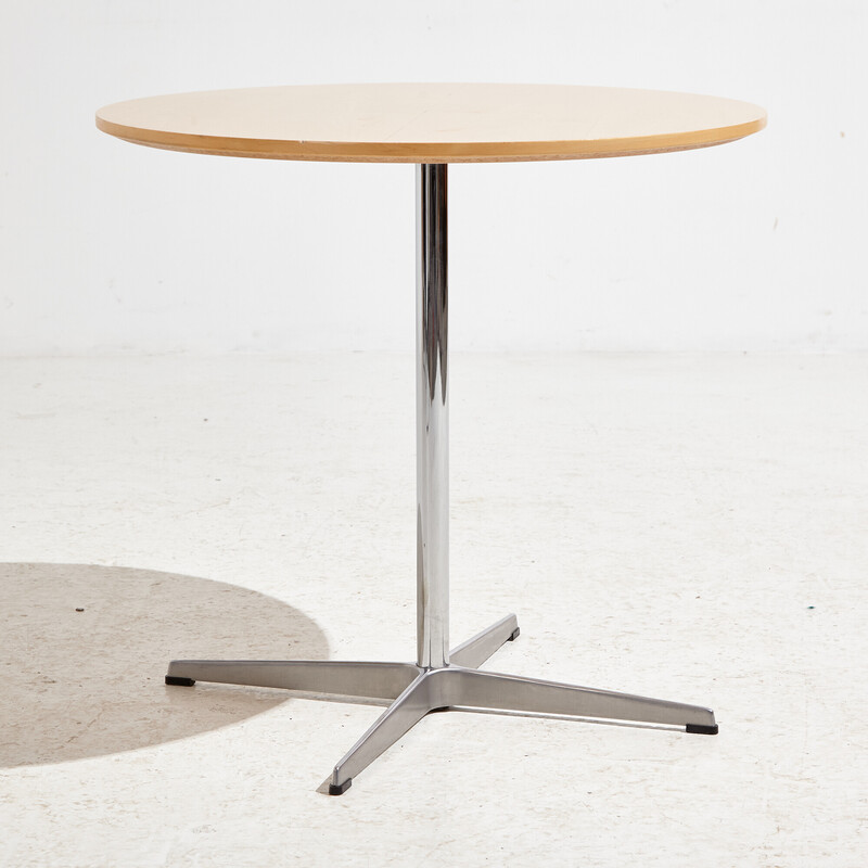 Vintage A622 table in aluminum and beech by Arne Jacobsen for Fritz Hansen, 1990