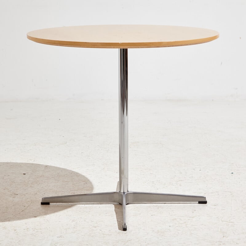 Vintage A622 table in aluminum and beech by Arne Jacobsen for Fritz Hansen, 1990