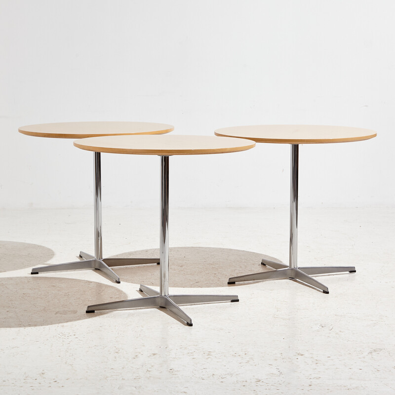 Vintage A622 table in aluminum and beech by Arne Jacobsen for Fritz Hansen, 1990