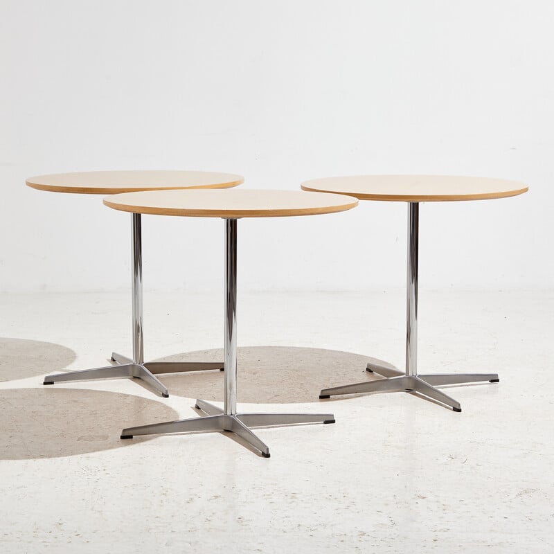 Vintage A622 table in aluminum and beech by Arne Jacobsen for Fritz Hansen, 1990