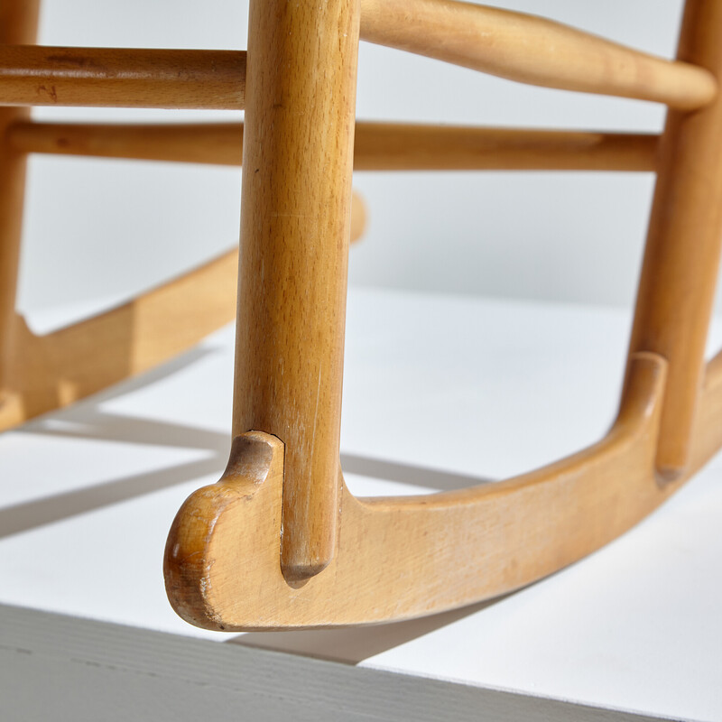 Vintage J16 rocking chair in oak and paper cord by Hans J. Wegner for Fdb Møbler, 1944
