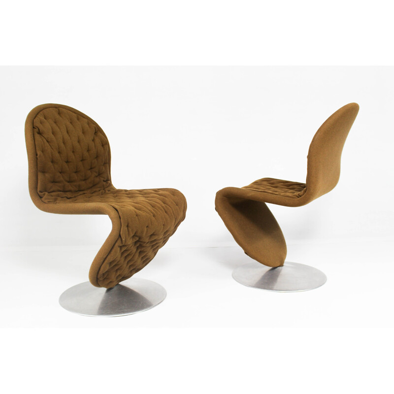 Pair of brown chairs in wool and metal model 123 by Verner Panton for Fritz Hansen - 1960s