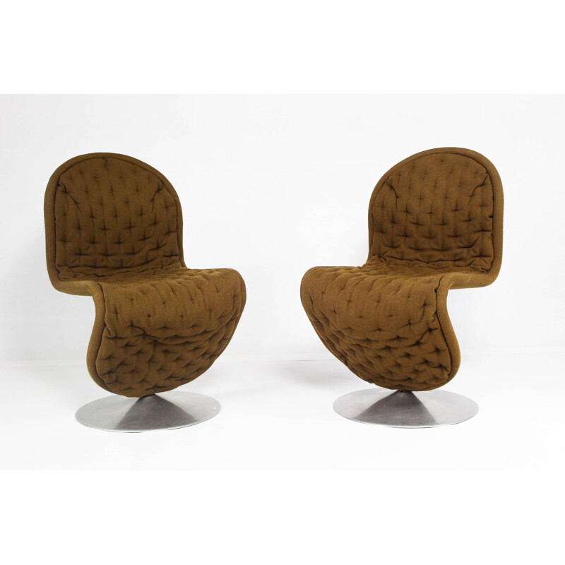 Pair of brown chairs in wool and metal model 123 by Verner Panton for Fritz Hansen - 1960s