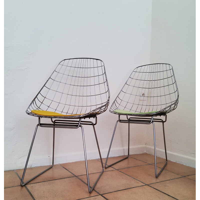 Pair of vintage Sm05 wire chairs by Cees Braakman and A. Dekker for Pastoe, 1950