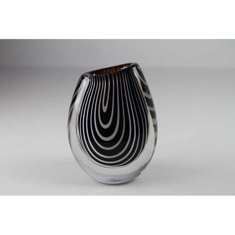 Vintage "Zebra" glass vase by Vicke Lindstrand for Kosta, Sweden 1950s