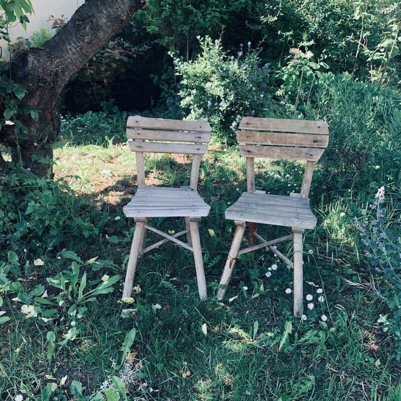 Par de cadeiras de jardim vintage em madeira para crianças