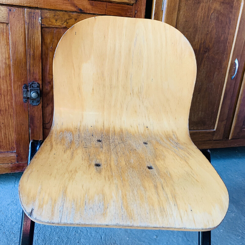 Set of 5 vintage metal and wood chairs