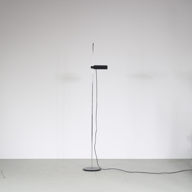 Vintage floor lamp "Dim 333" in metal by Vico Magistretti for Oluce, Italy 1980