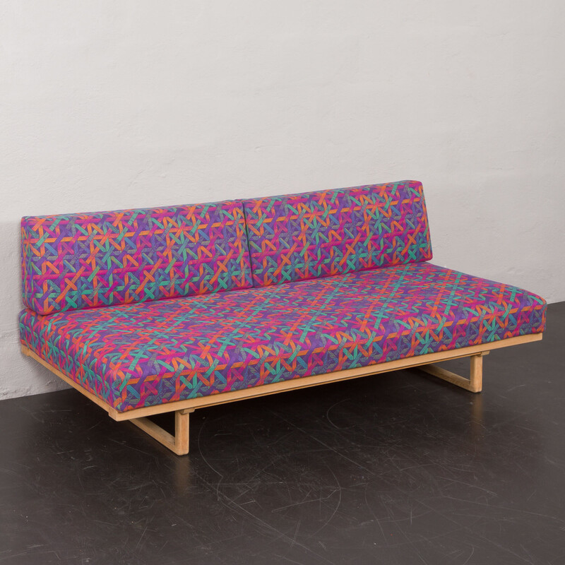 Vintage oakwood daybed in original upholstery by Børge Mogensen, Denmark 1970s