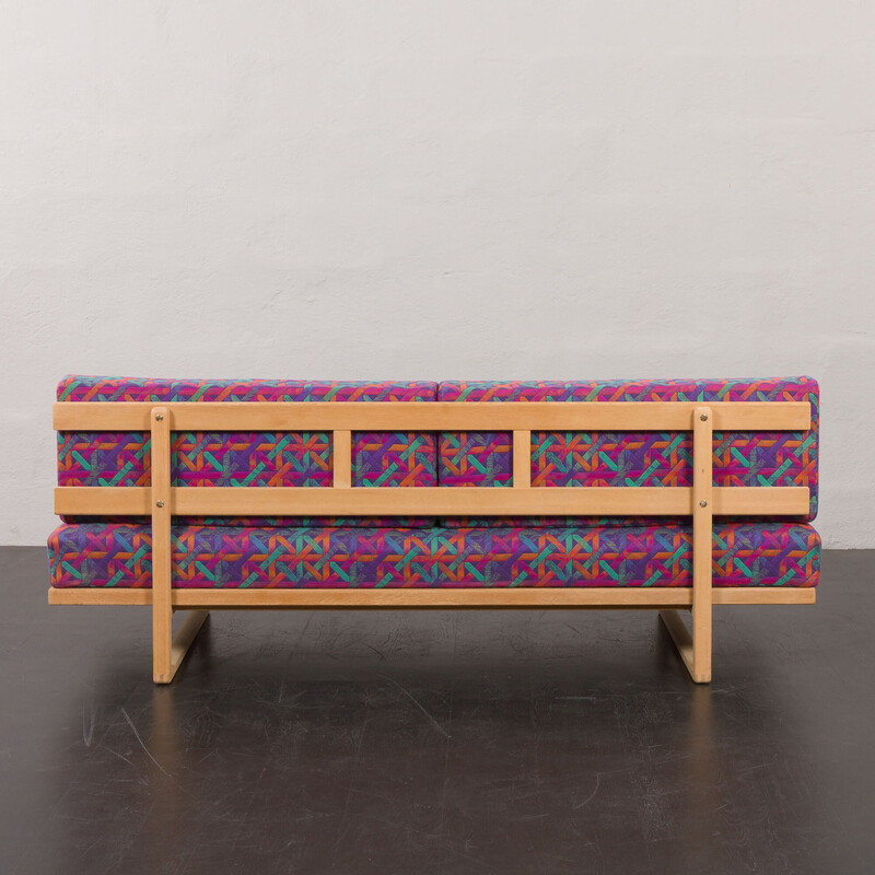 Vintage oakwood daybed in original upholstery by Børge Mogensen, Denmark 1970s