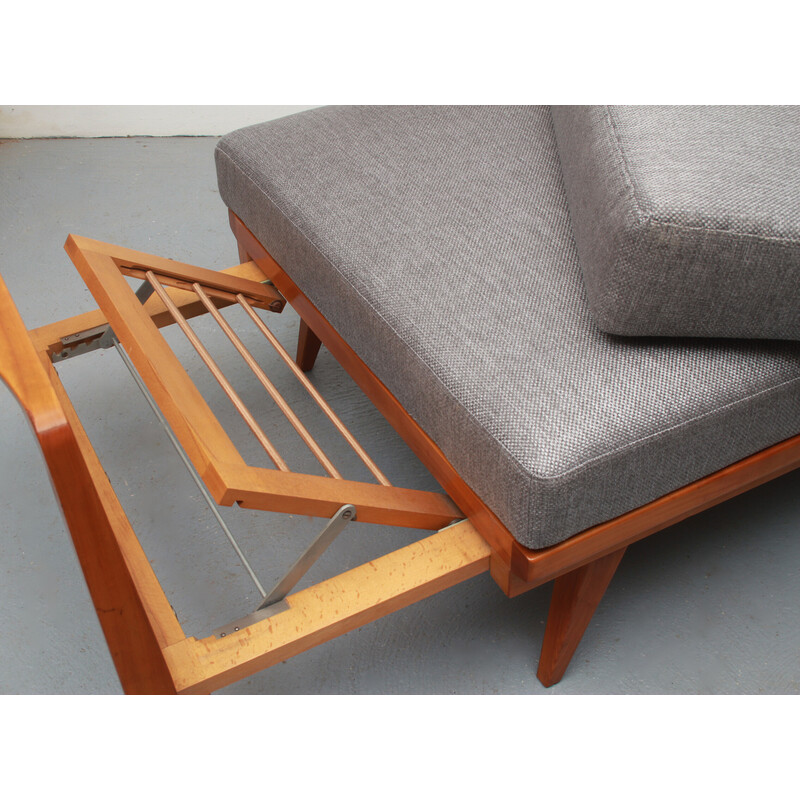 Vintage daybed in cherry by Knoll Antimott, 1950s