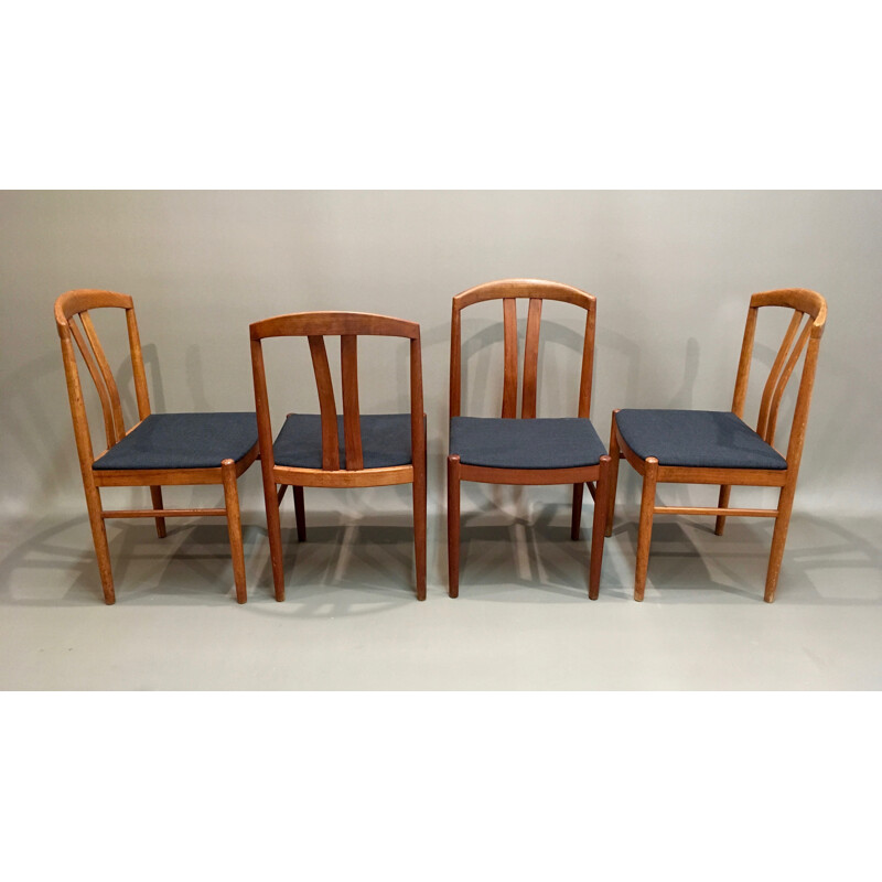 Suite de 4 chaises scandinaves grises - 1950