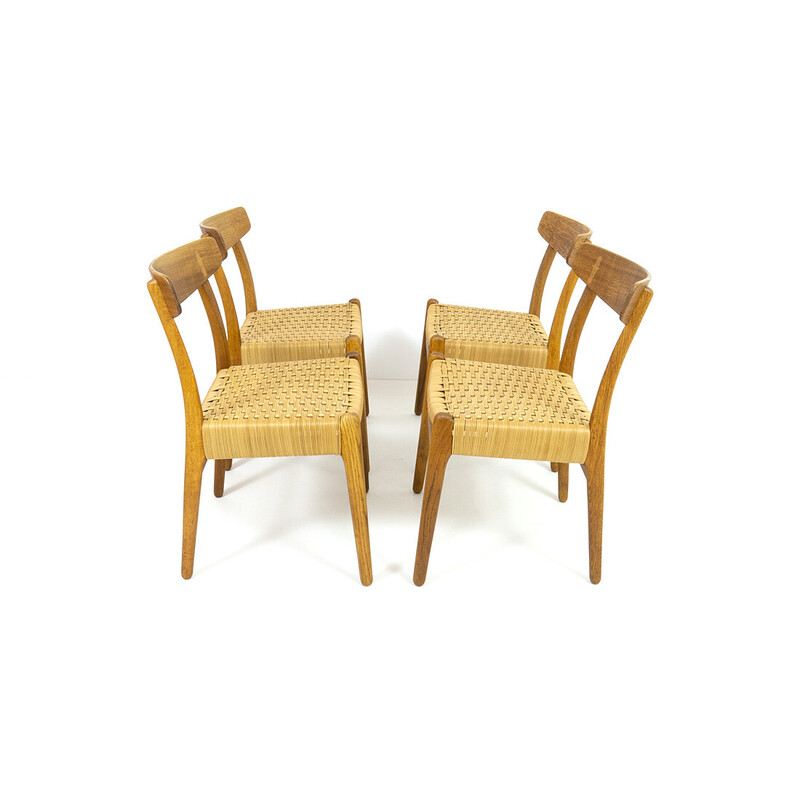 Set of 4 vintage Ch23 chairs in oakwood and wicker by Hans J. Wegner for Carl Hansen and Søn