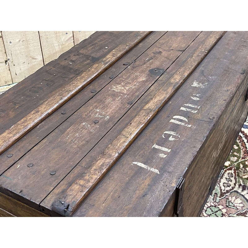 Vintage mahogany carrying case, 1930