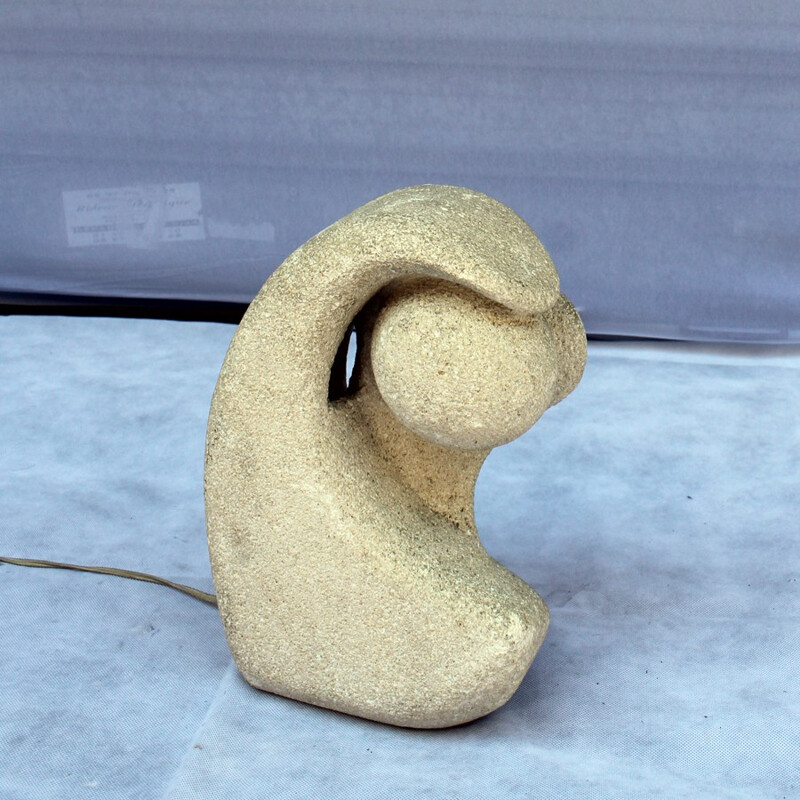 Lampe blanche en pierre sculptée d' Albert Tormos - 1970