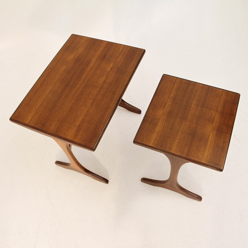 Set of 2 nesting coffee tables produced by G-Plan - 1960s