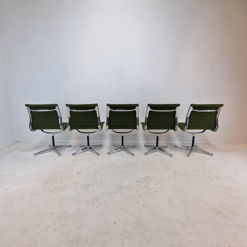 Satz von 5 alten Ea 105 Stühlen von Charles und Ray Eames für Herman Miller, 1970