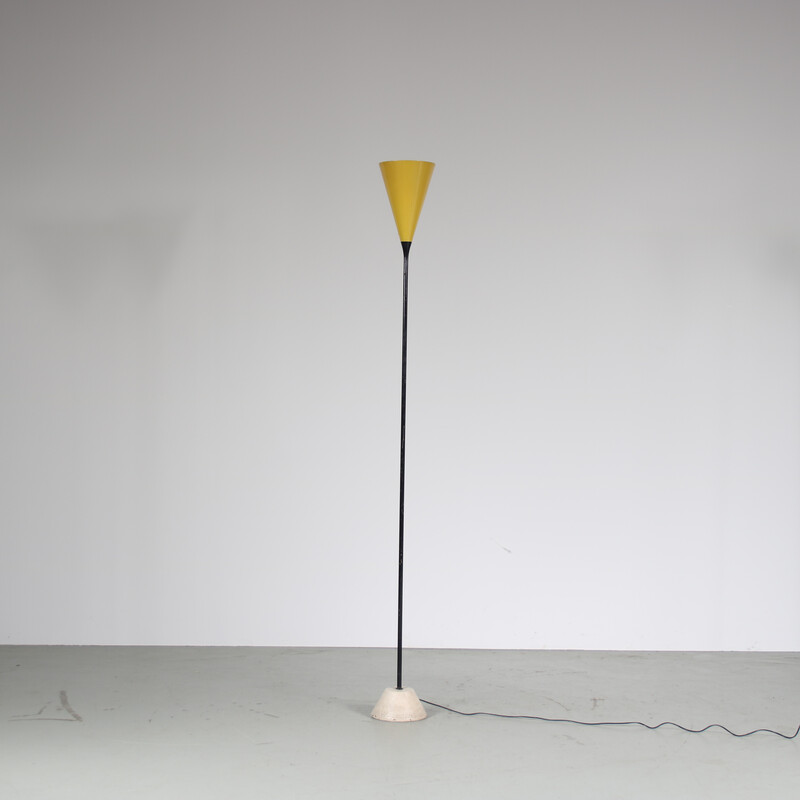 Vintage 1051M floor lamp in metal by Gino Sarfatti for Arteluce, Italy 1950